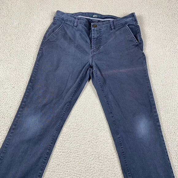 Aero Slim Straight Chino Slacks Pants Men's 33x32 Measured (33x30) Navy - Picture 2 of 11